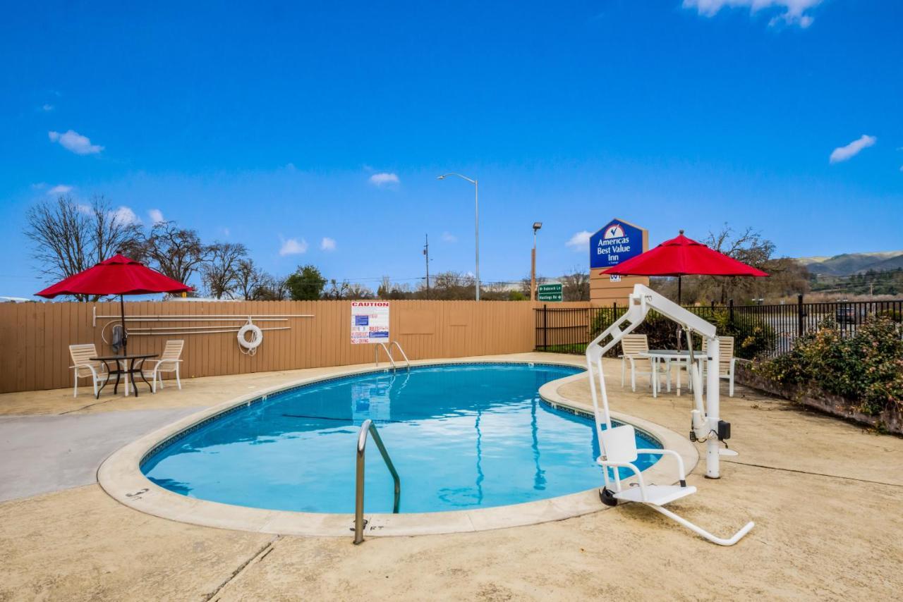 Americas Best Value Inn - Ukiah Exterior foto